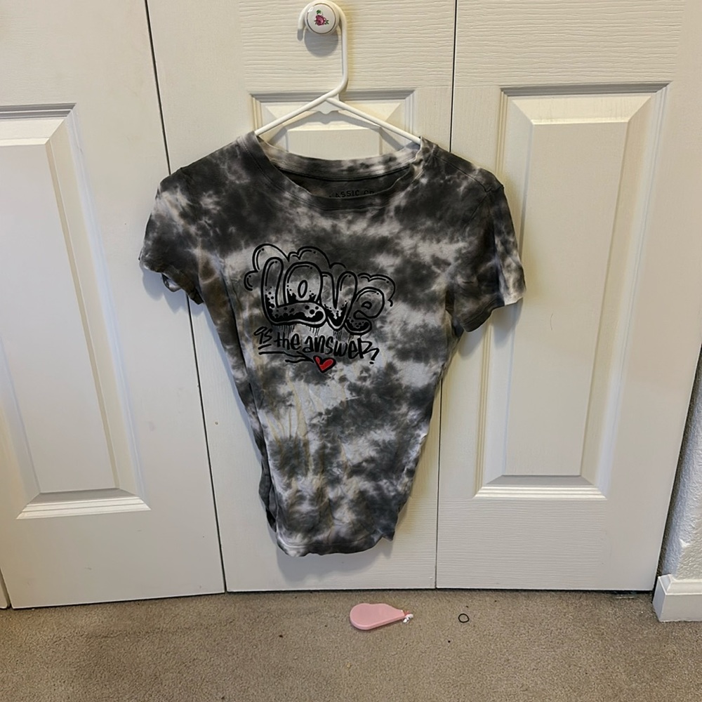 A shirt, tie dye, Aeropostale, size medium